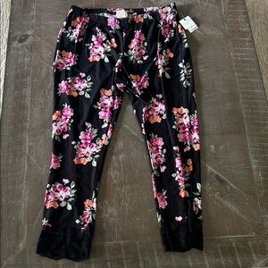Ultra Flirt Kids Pajama Bottoms - Black with Pink Floral
